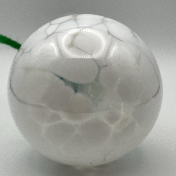 Glass Snowman Handblown Ornament Sculpture White Marbled / Emerald Hat Christmas - Picture 9 of 10